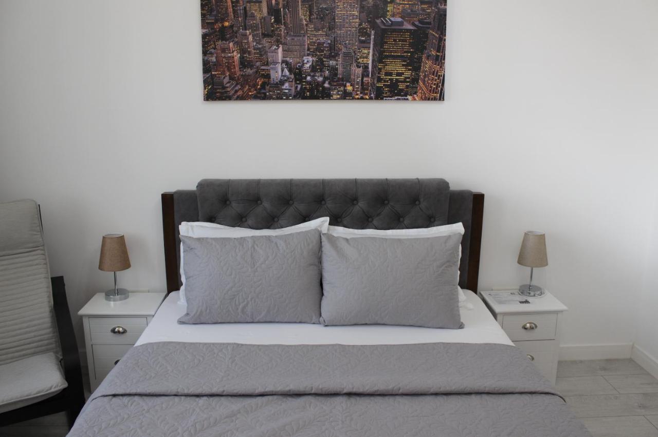 Luxury City Center Apartment - Bucharest Railways Station ภายนอก รูปภาพ