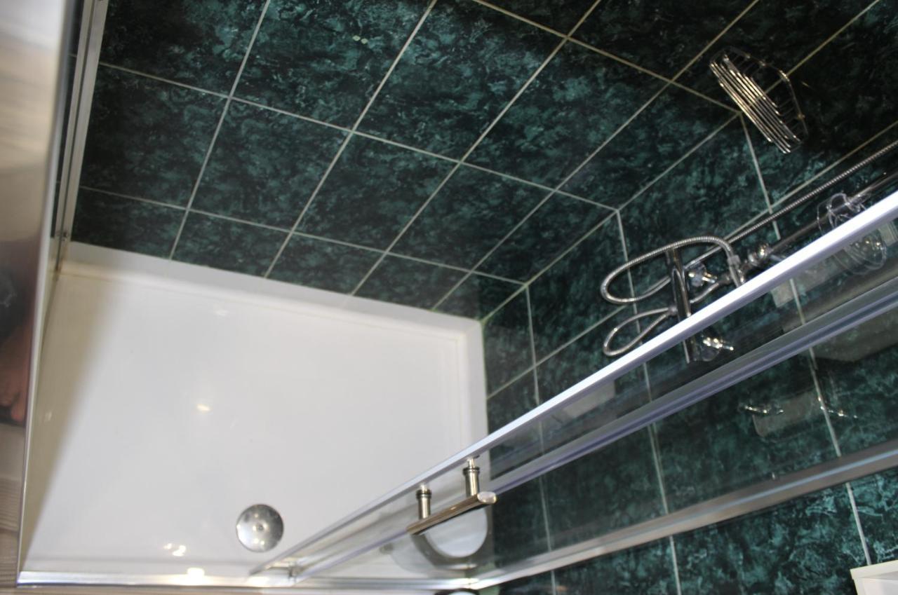 Luxury City Center Apartment - Bucharest Railways Station ภายนอก รูปภาพ