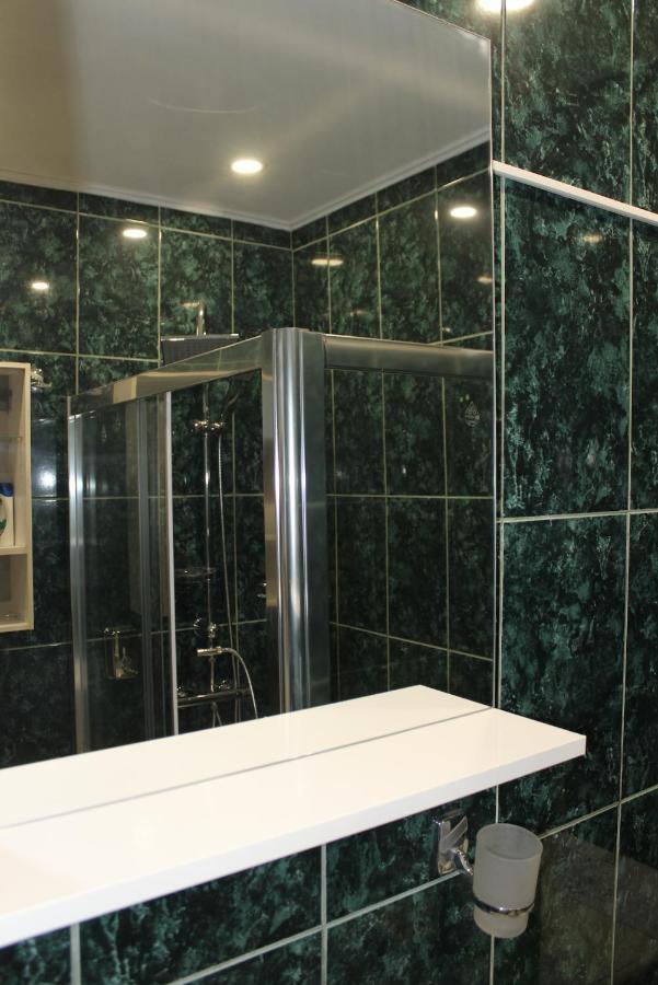 Luxury City Center Apartment - Bucharest Railways Station ภายนอก รูปภาพ