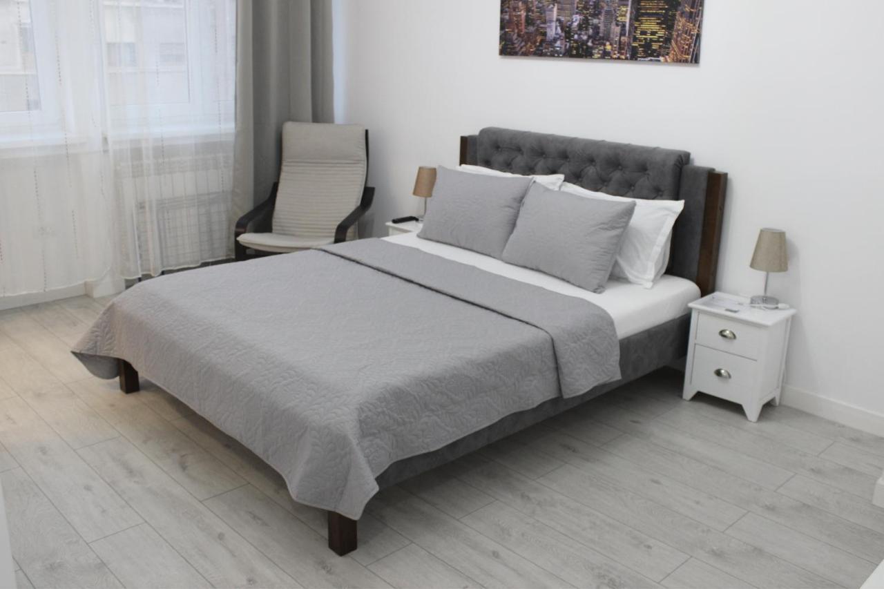 Luxury City Center Apartment - Bucharest Railways Station ภายนอก รูปภาพ