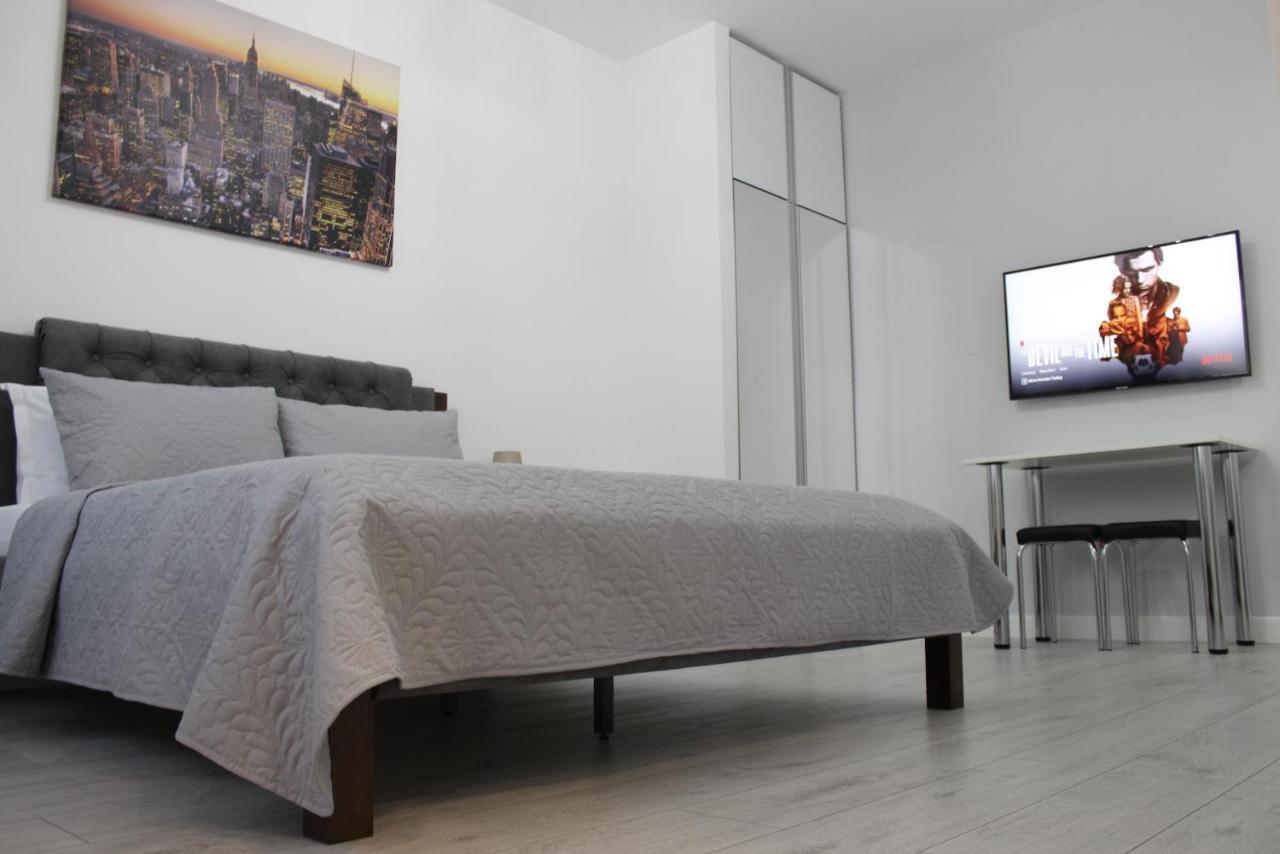 Luxury City Center Apartment - Bucharest Railways Station ภายนอก รูปภาพ