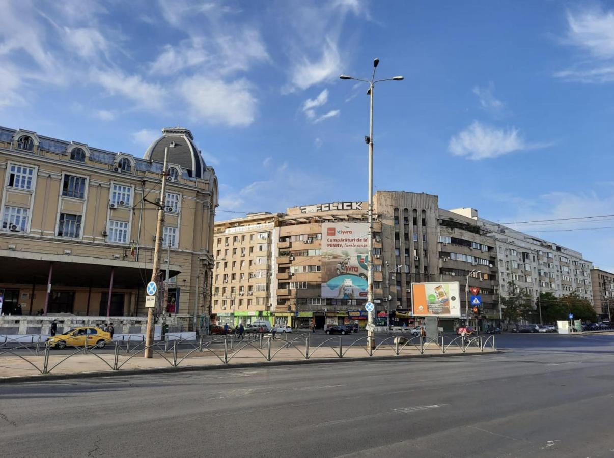 Luxury City Center Apartment - Bucharest Railways Station ภายนอก รูปภาพ
